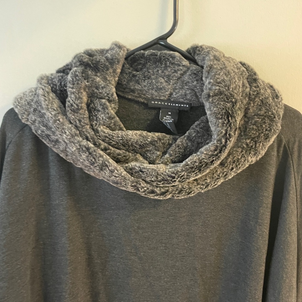 Faux Fur Pullover Tunic By Grace Elements Nwt Szm - image 3